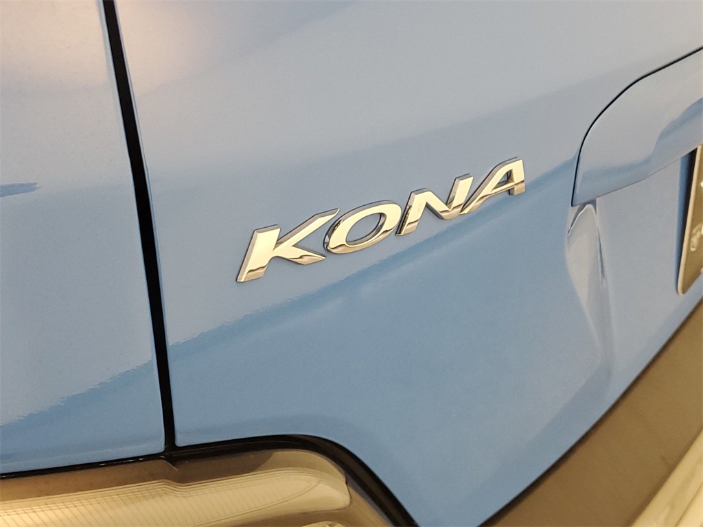 2022 Hyundai Kona SEL 12