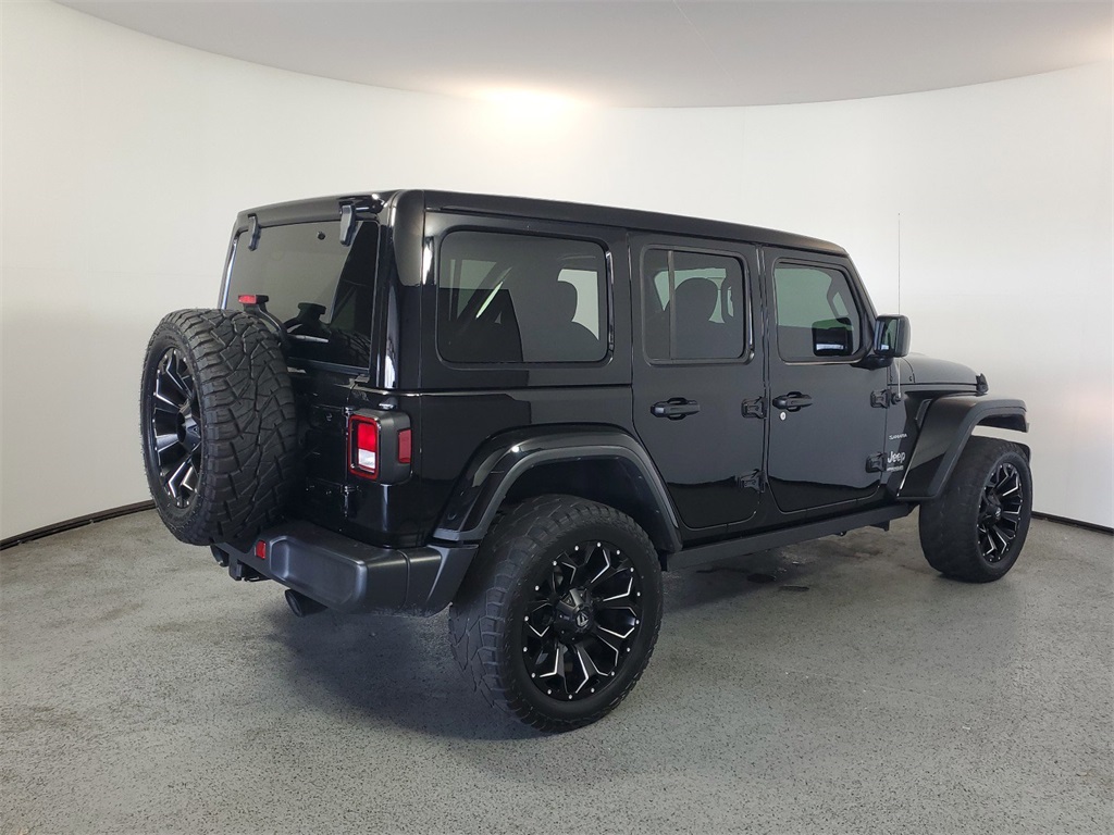 2022 Jeep Wrangler Unlimited Sahara 6