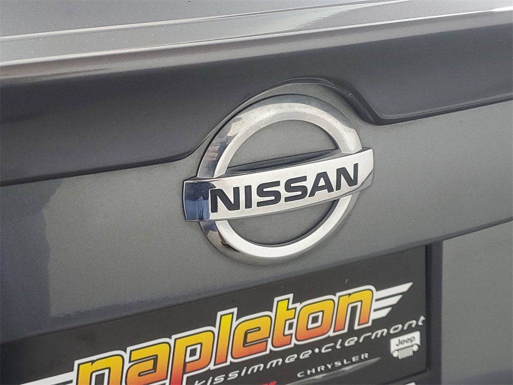 2022 Nissan Sentra SR 7