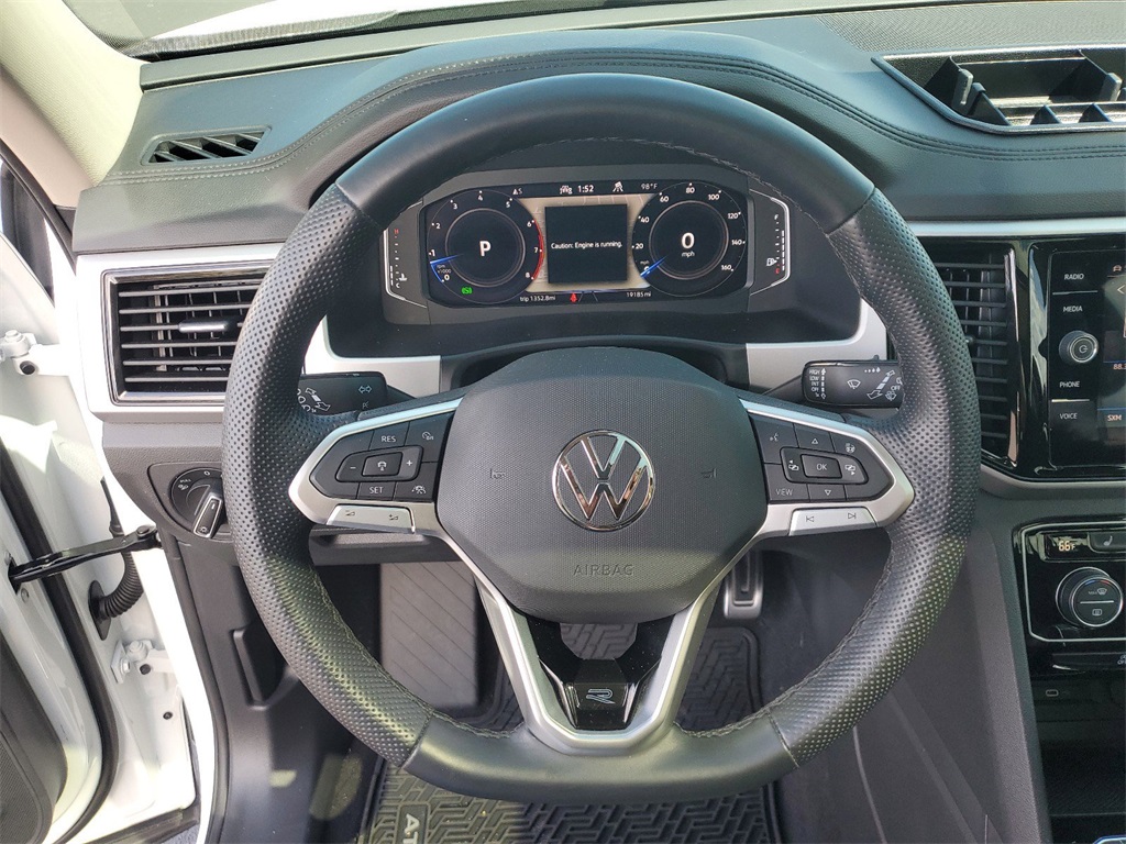 2023 Volkswagen Atlas 3.6L V6 SEL Premium R-Line 18