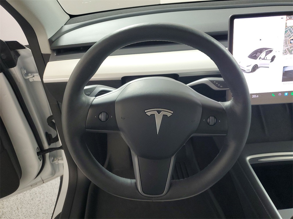 2023 Tesla Model Y Performance 23