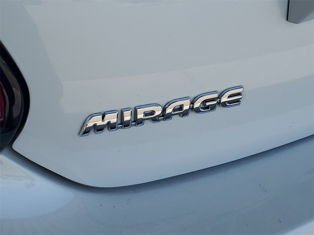 2023 Mitsubishi Mirage Black Edition 29