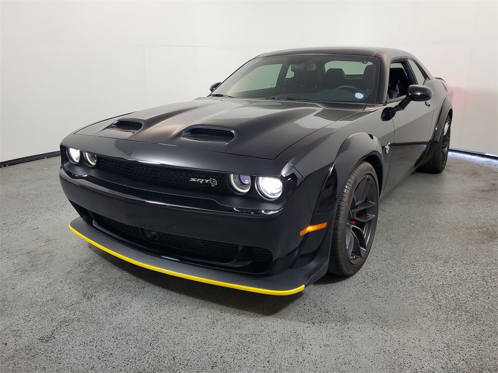 2023 Dodge Challenger SRT Hellcat Widebody 3