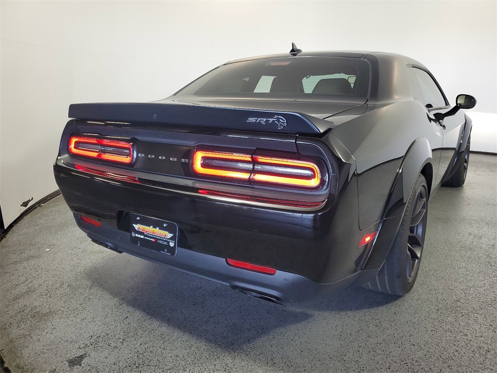 2023 Dodge Challenger SRT Hellcat Widebody 6