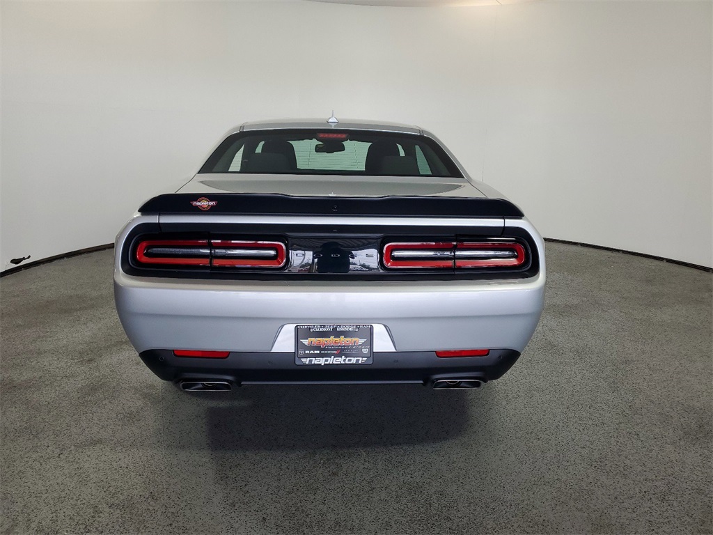 2023 Dodge Challenger R/T 7