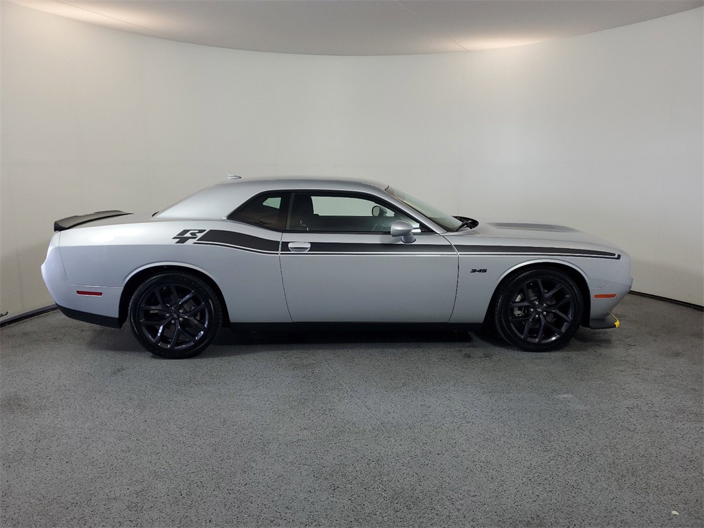 2023 Dodge Challenger R/T 9