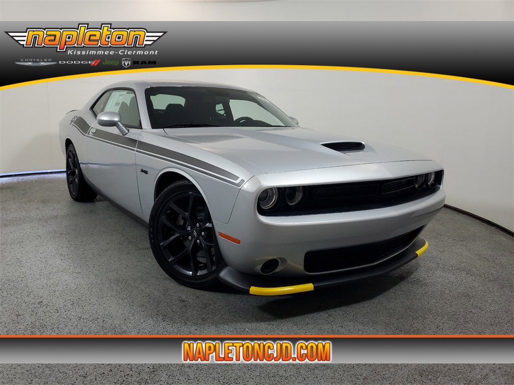 2023 Dodge Challenger R/T 1