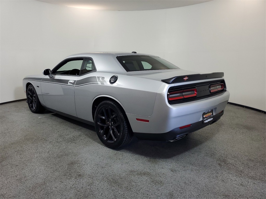 2023 Dodge Challenger R/T 6