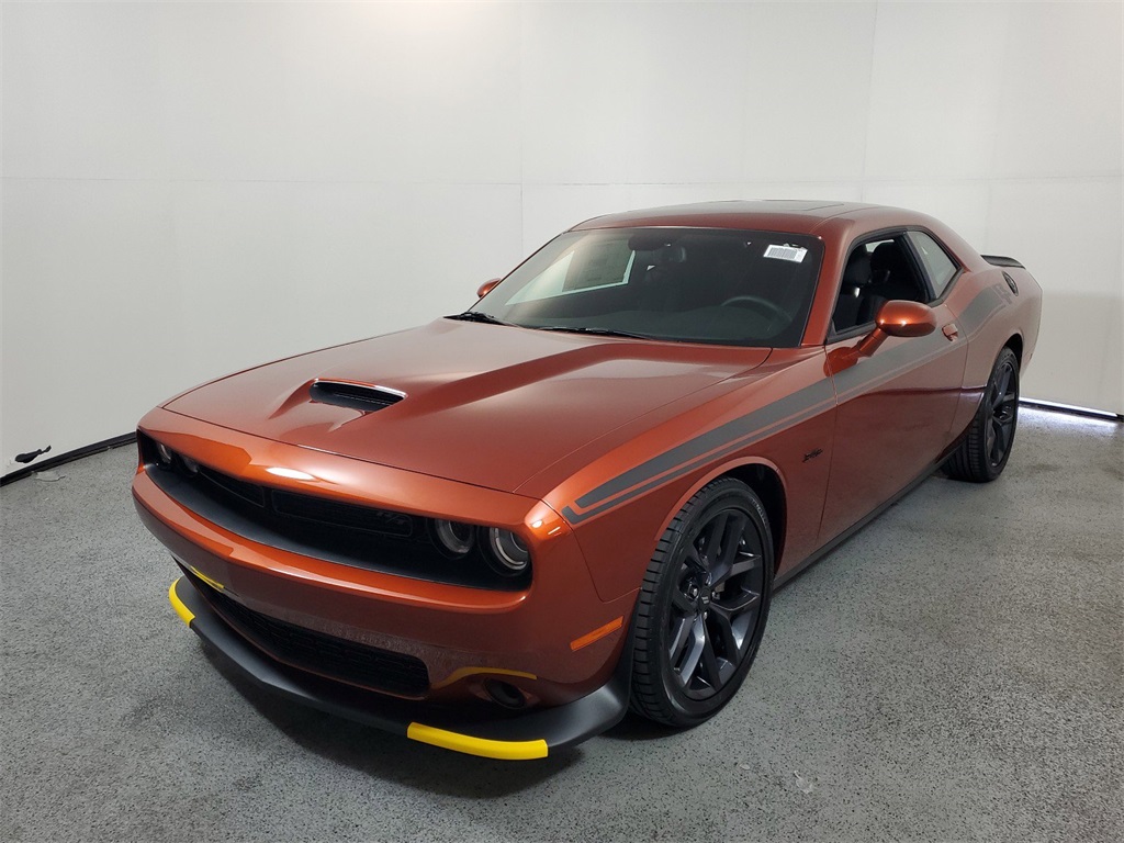 2023 Dodge Challenger R/T 3