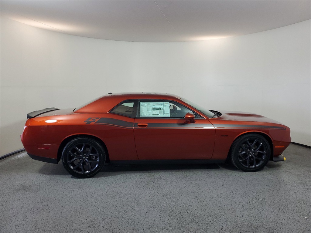 2023 Dodge Challenger R/T 9