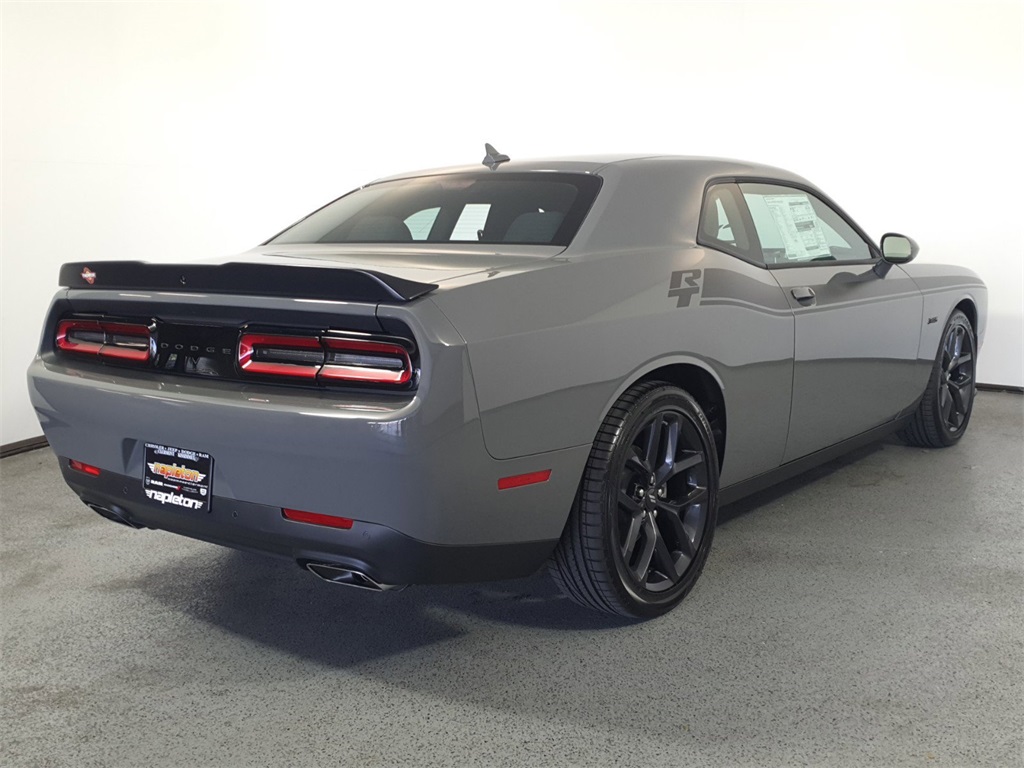 2023 Dodge Challenger R/T 9