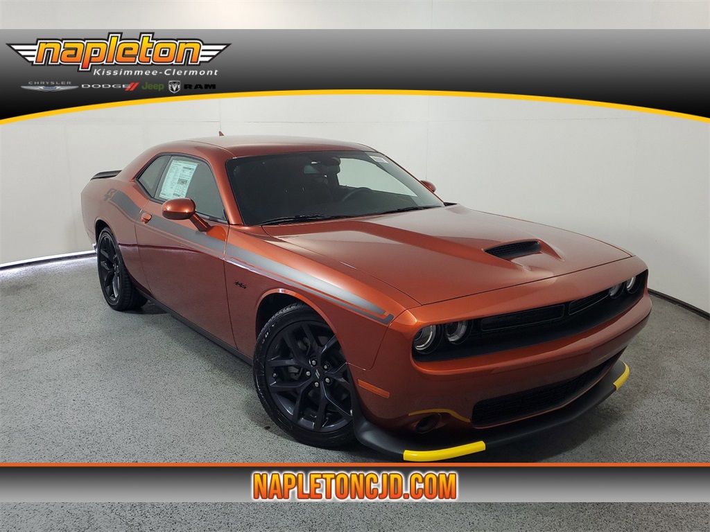 2023 Dodge Challenger R/T 1