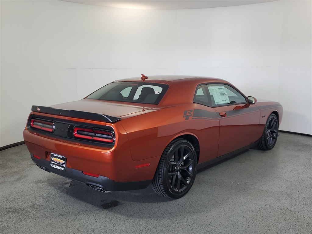 2023 Dodge Challenger R/T 9