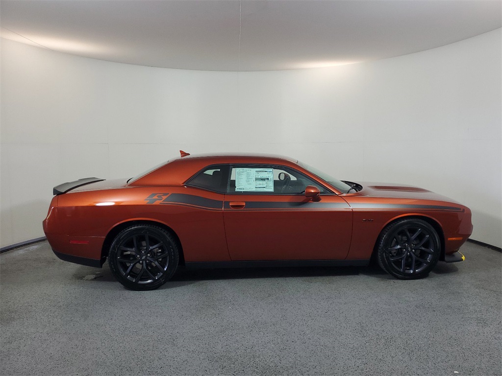 2023 Dodge Challenger R/T 10