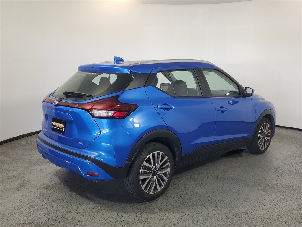 2023 Nissan Kicks SV 9