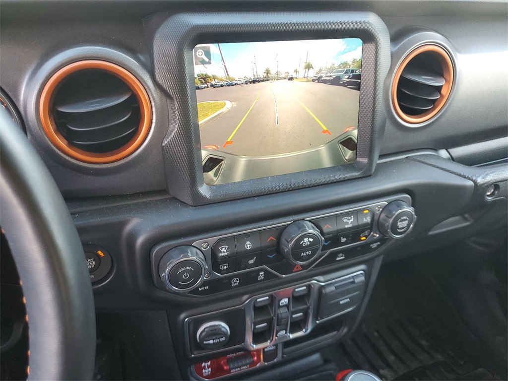 2023 Jeep Gladiator Mojave 24