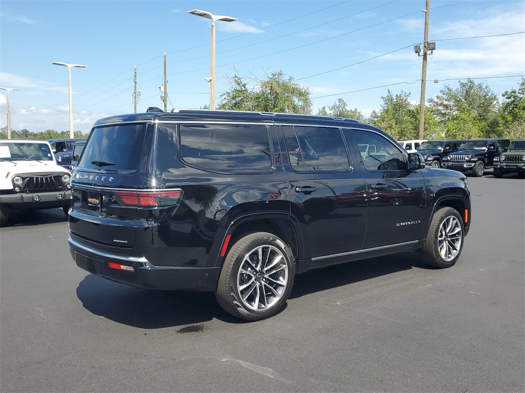 2023 Jeep Wagoneer Series III 7