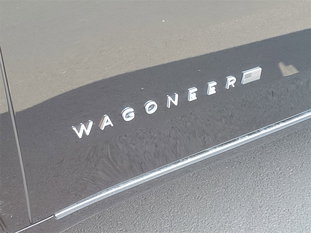 2023 Jeep Wagoneer Series III 8