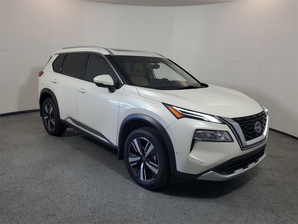 2023 Nissan Rogue Platinum 1