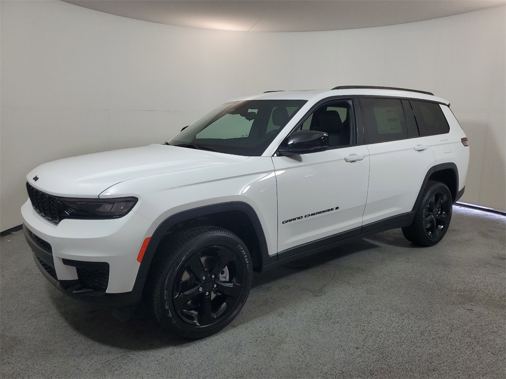 2024 Jeep Grand Cherokee L Altitude X 3