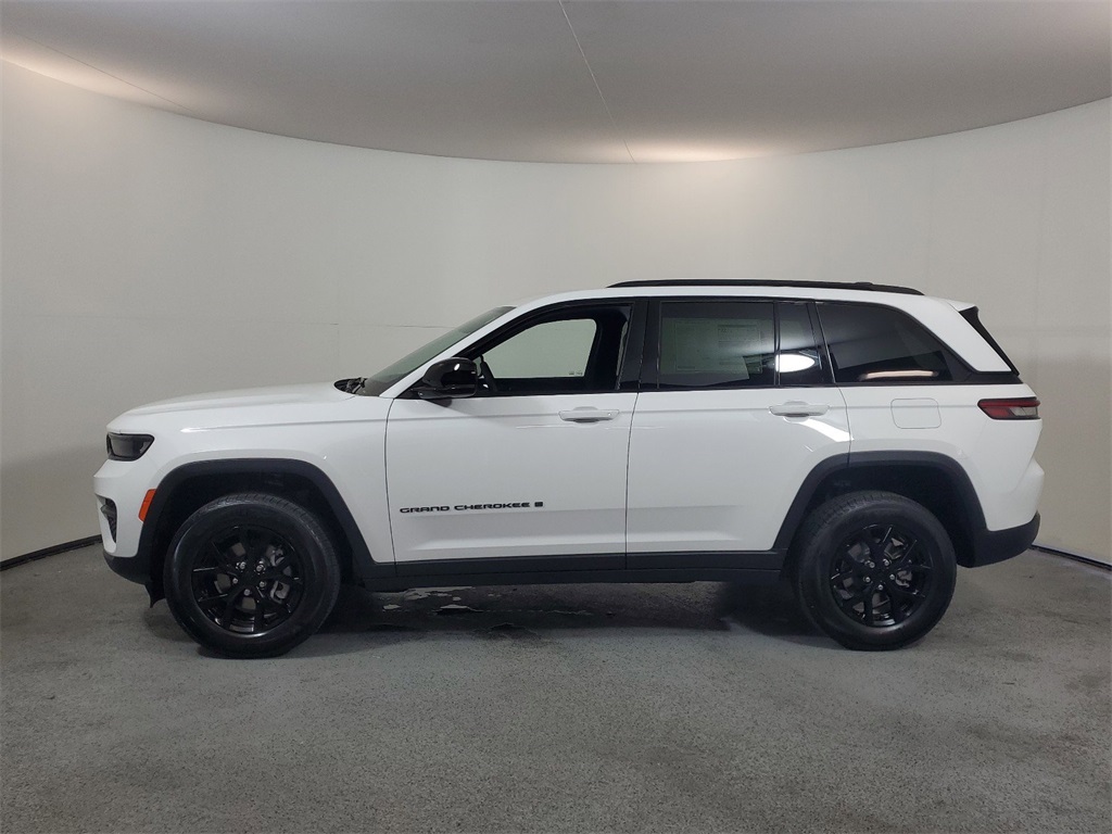 2024 Jeep Grand Cherokee Altitude 4