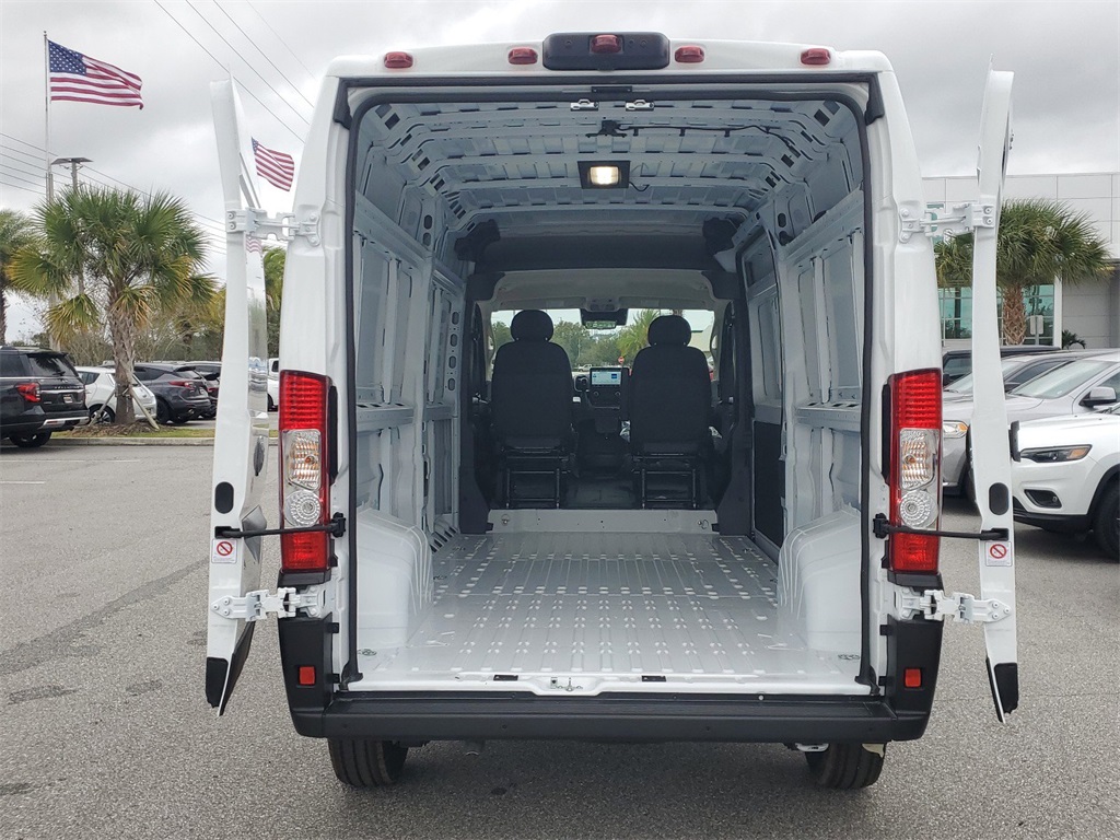 2024 Ram ProMaster 2500 High Roof 10