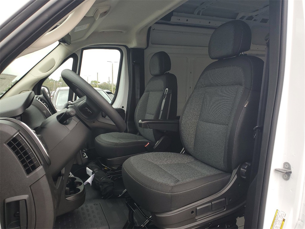 2024 Ram ProMaster 2500 High Roof 21