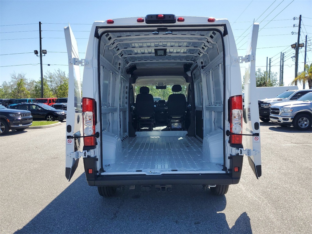 2024 Ram ProMaster 2500 High Roof 10