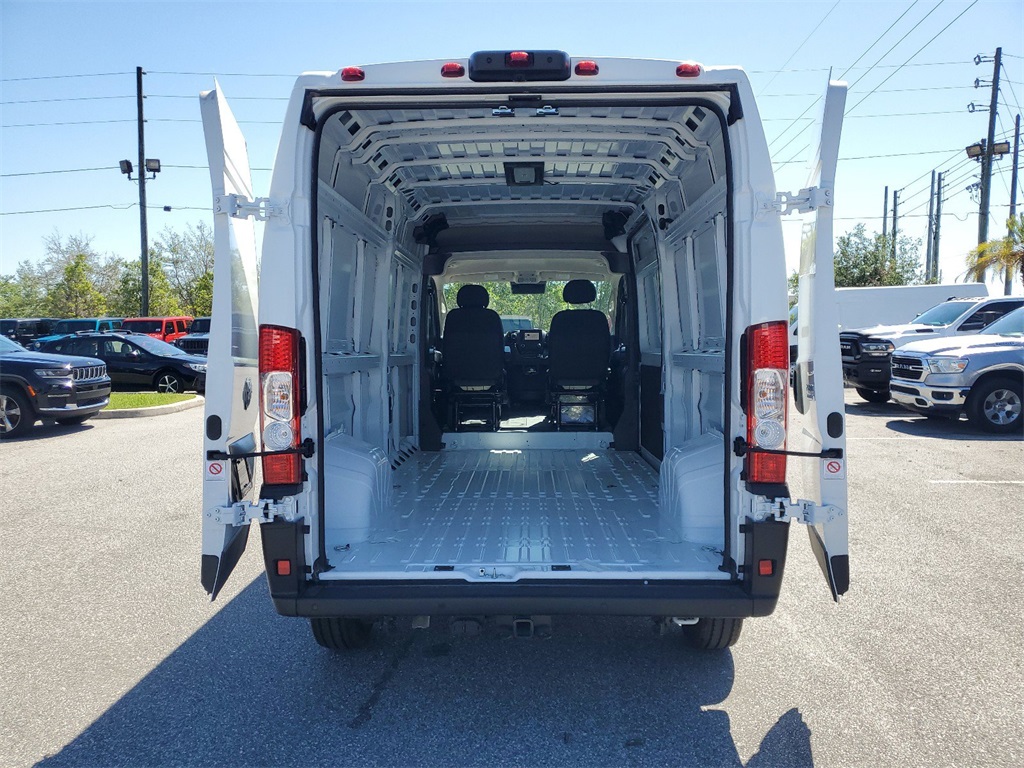 2024 Ram ProMaster 2500 High Roof 10