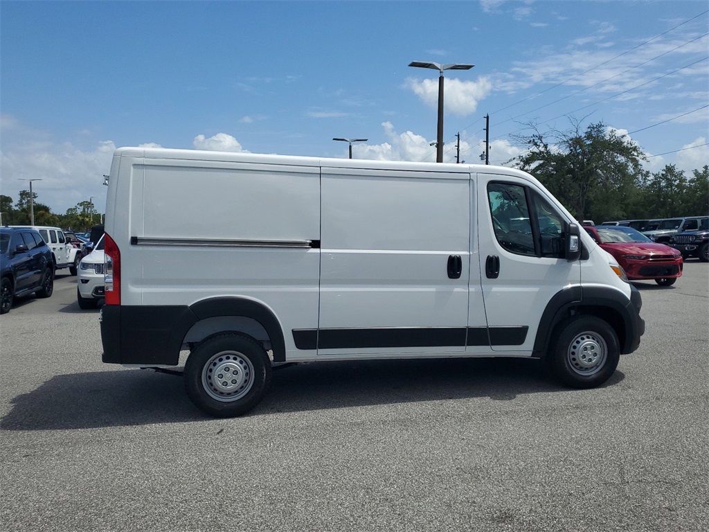 2024 Ram ProMaster 1500 Low Roof 9