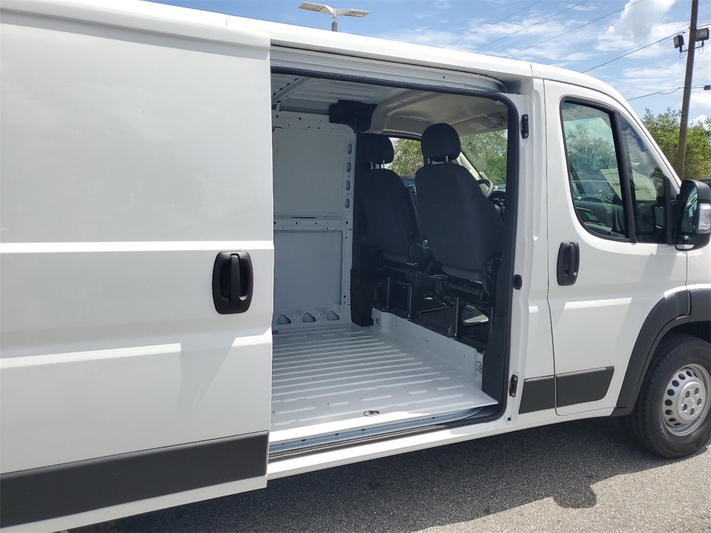 2024 Ram ProMaster 1500 Low Roof 14