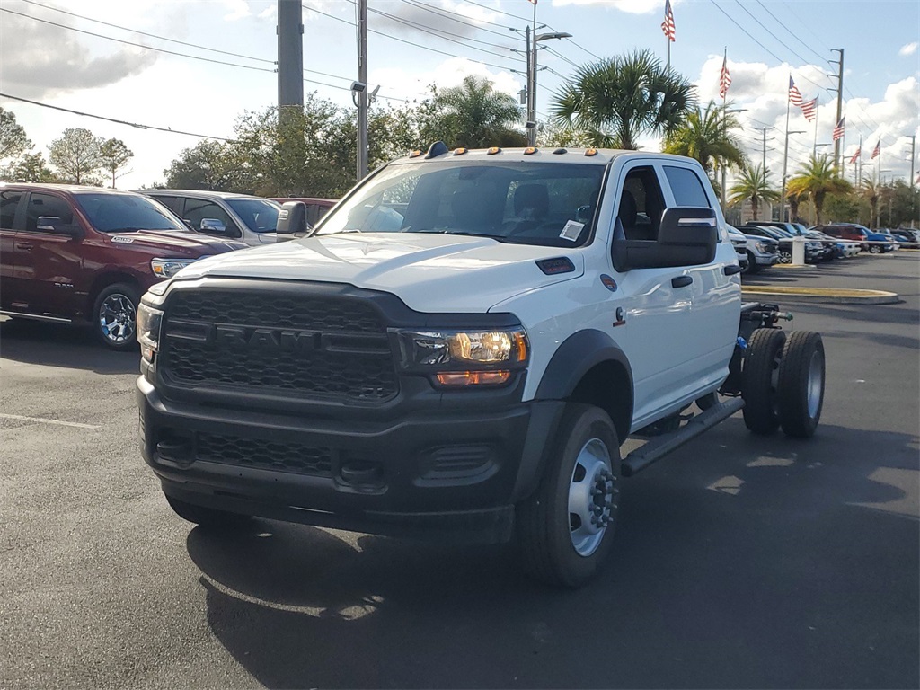 2024 Ram 5500HD Tradesman 3