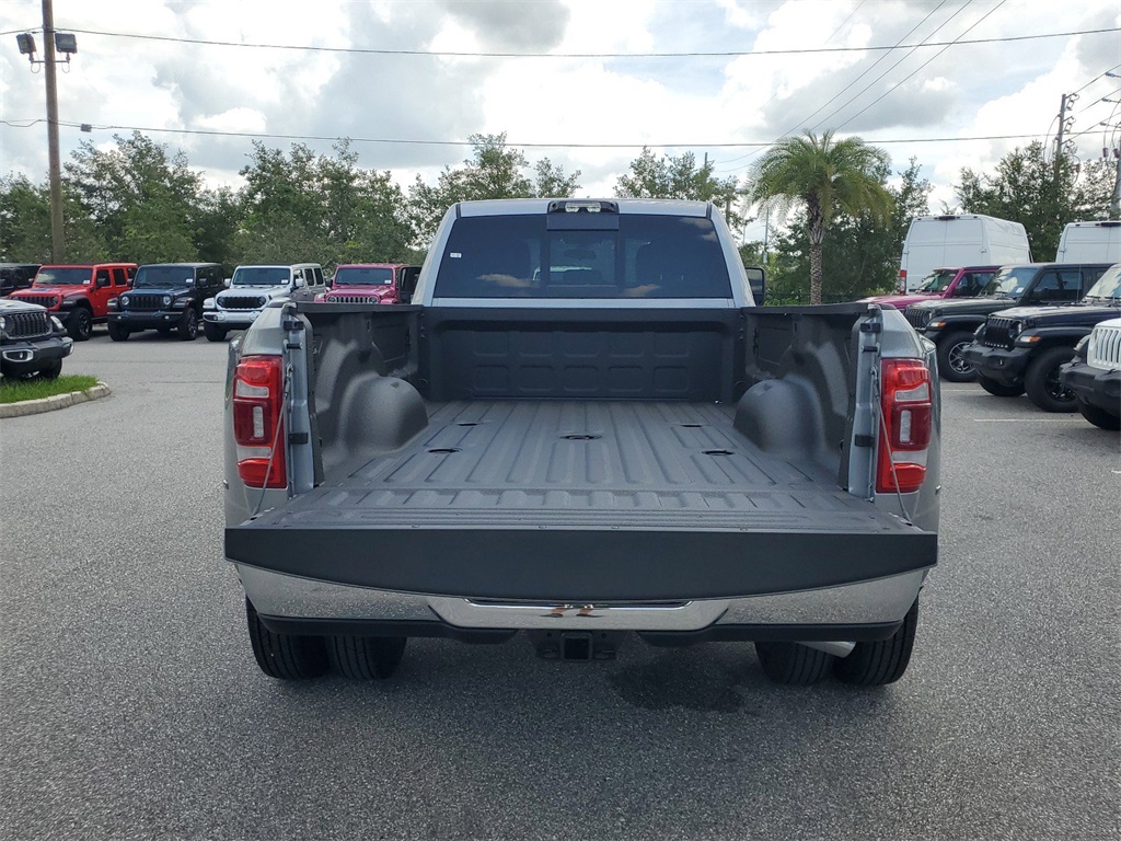 2024 Ram 3500 Tradesman 8