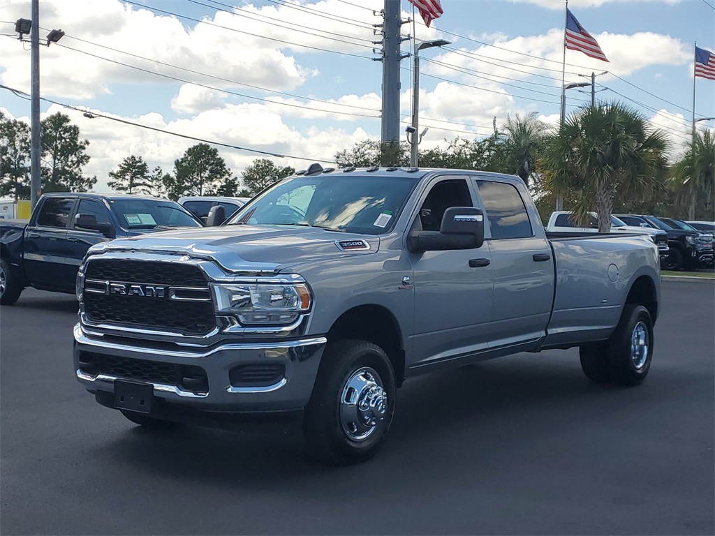 2024 Ram 3500 Tradesman 3