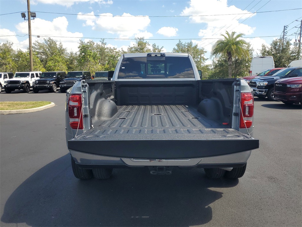 2024 Ram 3500 Tradesman 7