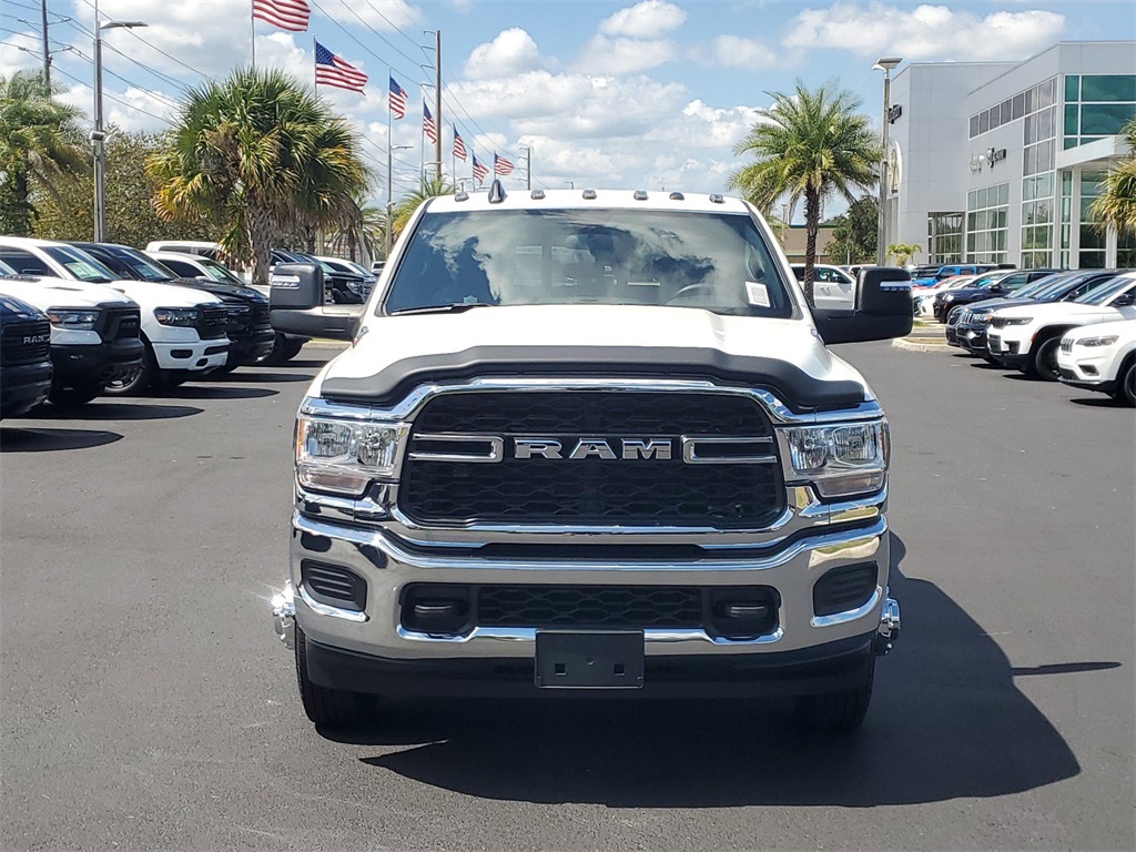 2024 Ram 3500 Tradesman 2