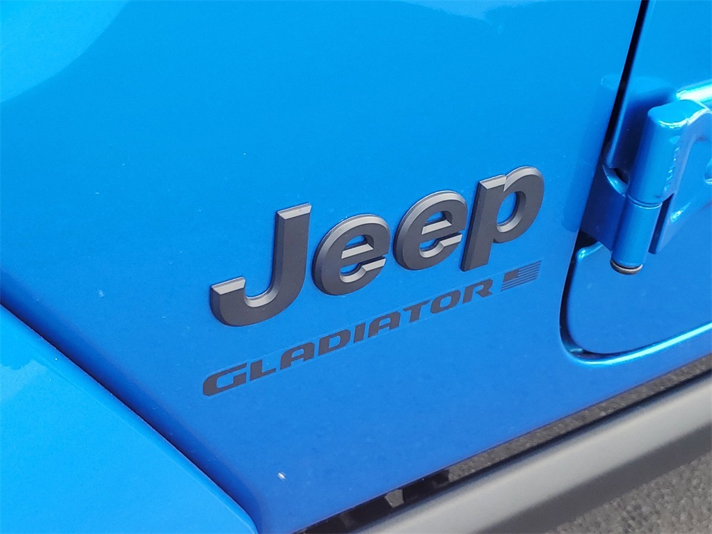 2024 Jeep Gladiator Sport 11