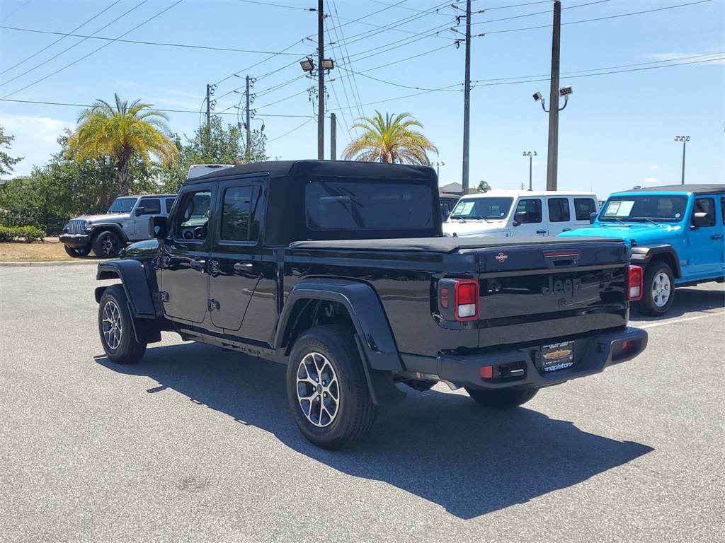 2024 Jeep Gladiator Sport 6