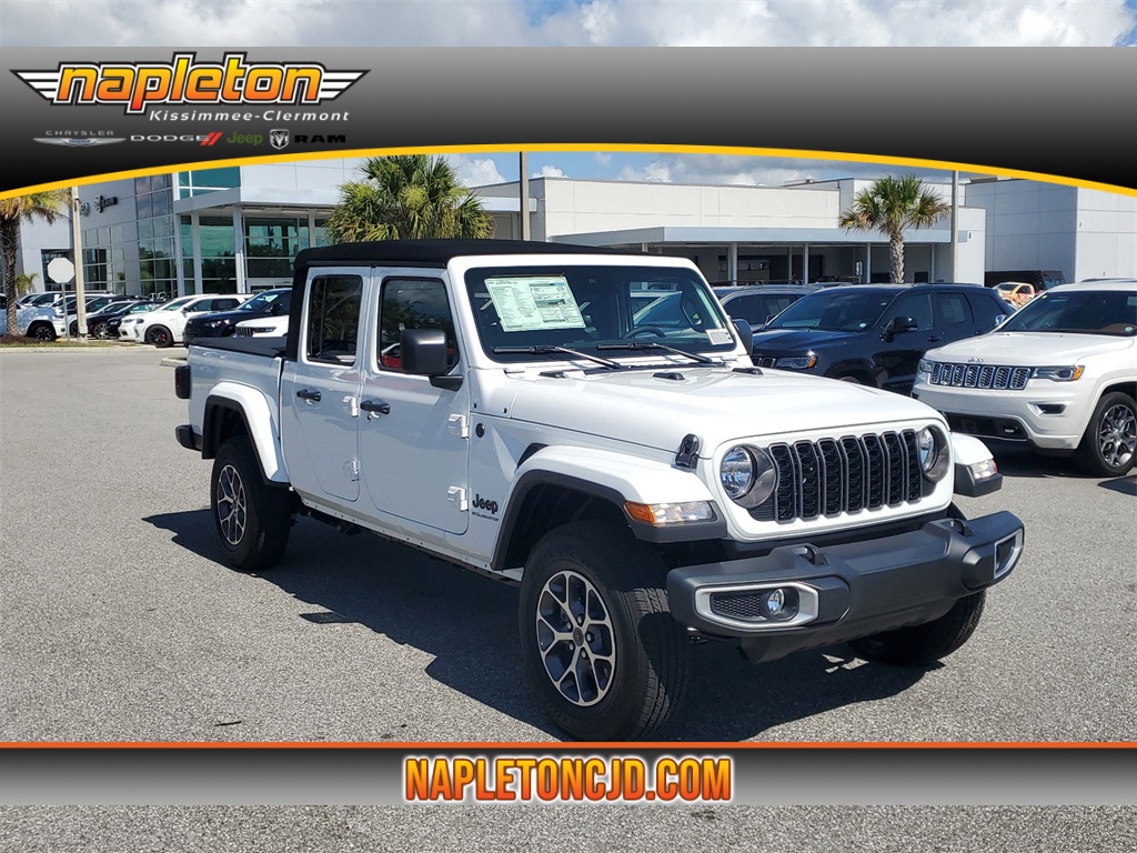 2024 Jeep Gladiator Sport 1