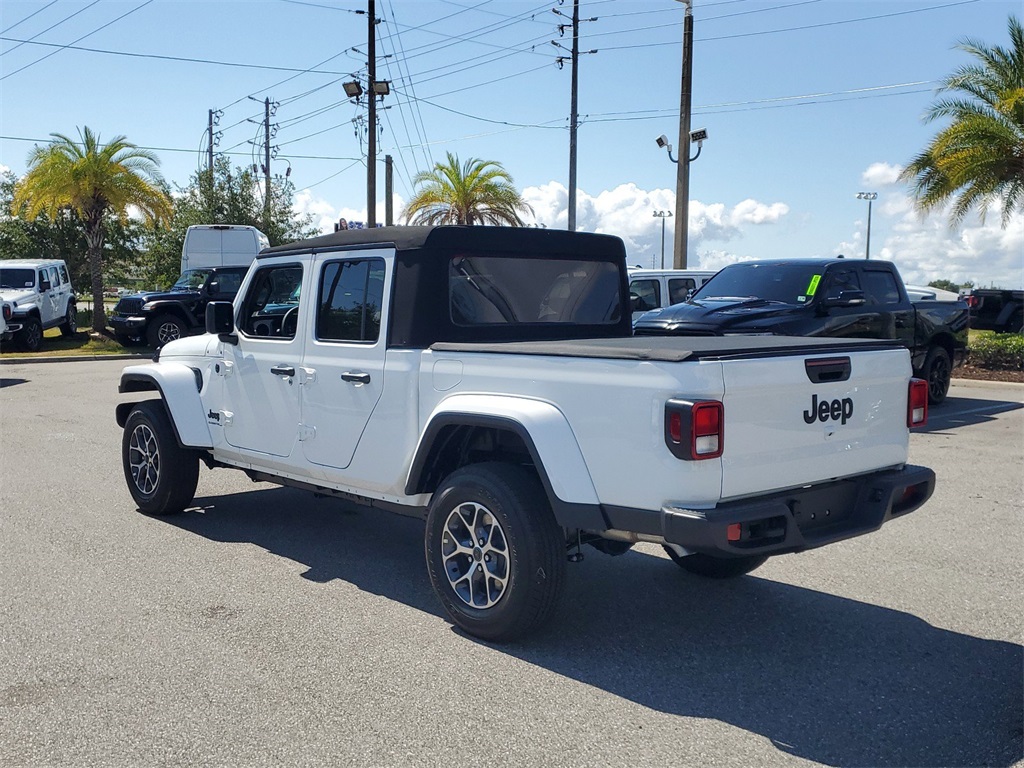 2024 Jeep Gladiator Sport 6