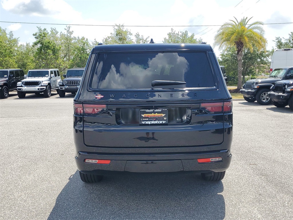 2024 Jeep Wagoneer Series II 7