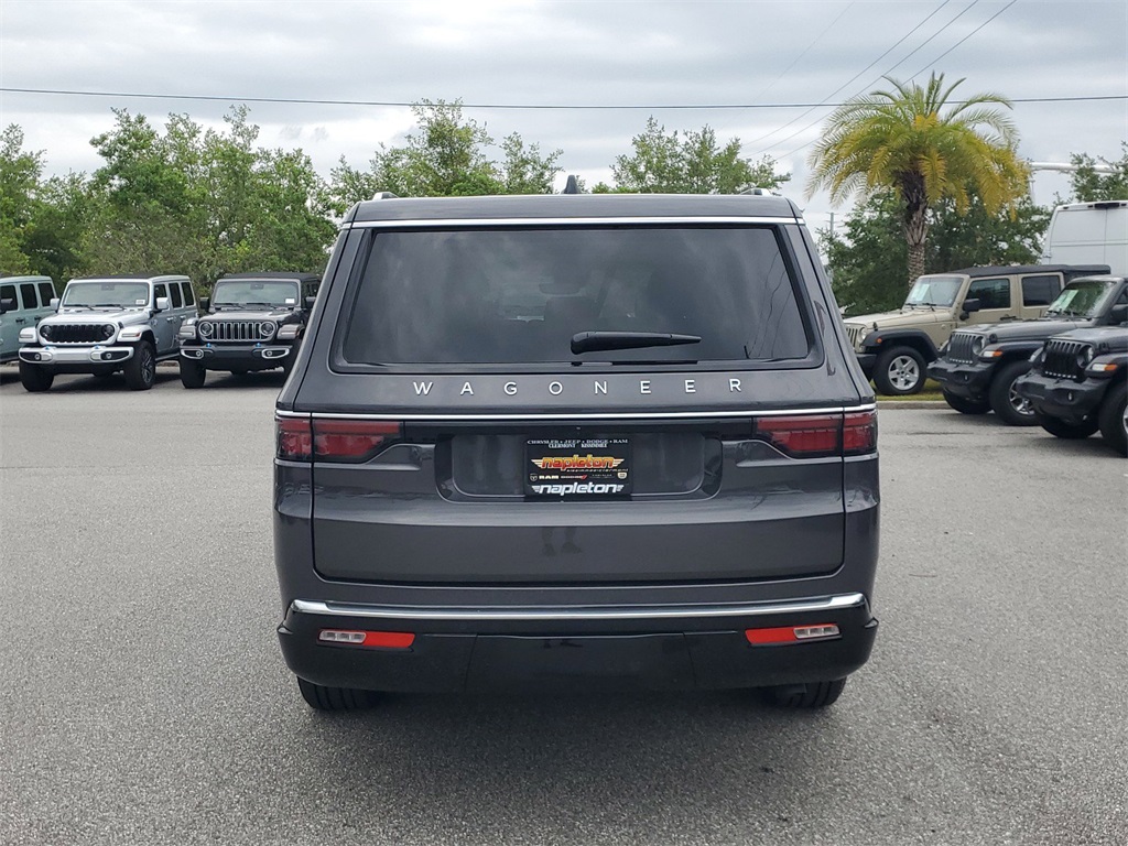 2024 Jeep Wagoneer L Base 7