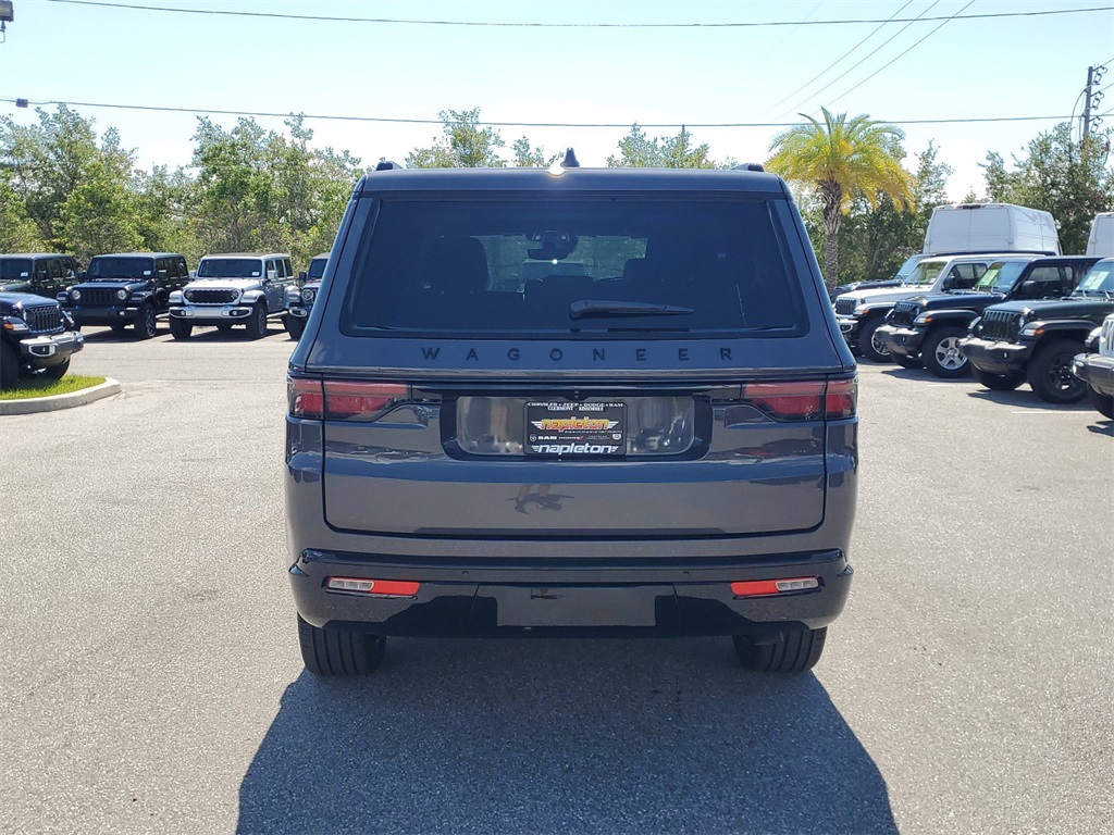 2024 Jeep Wagoneer Series II 7