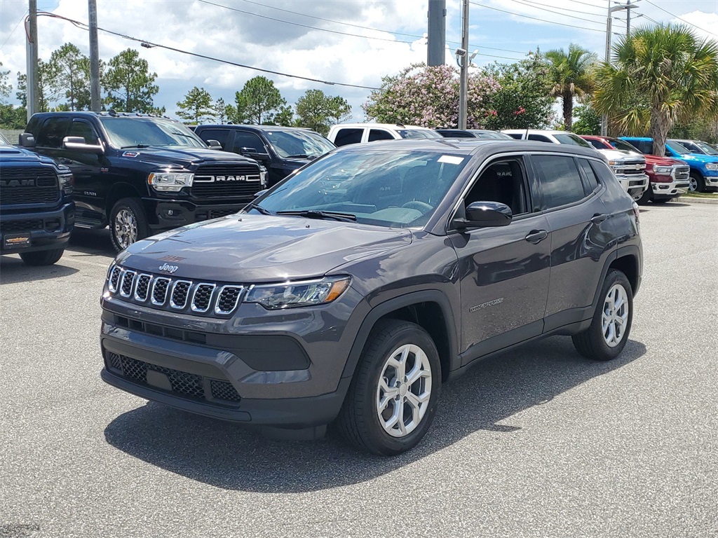 2024 Jeep Compass Sport 3