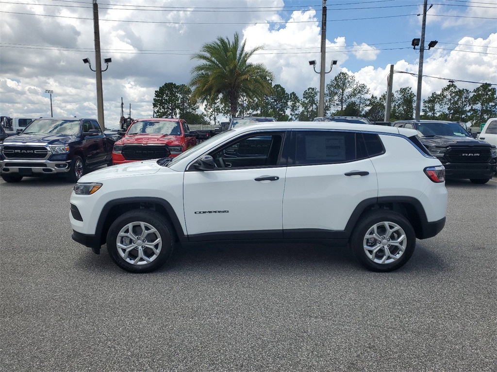 2024 Jeep Compass Sport 5