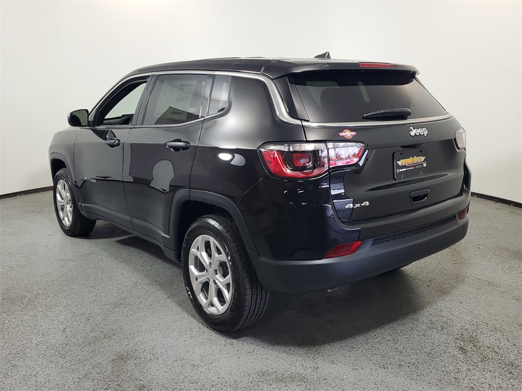 2024 Jeep Compass Sport 6