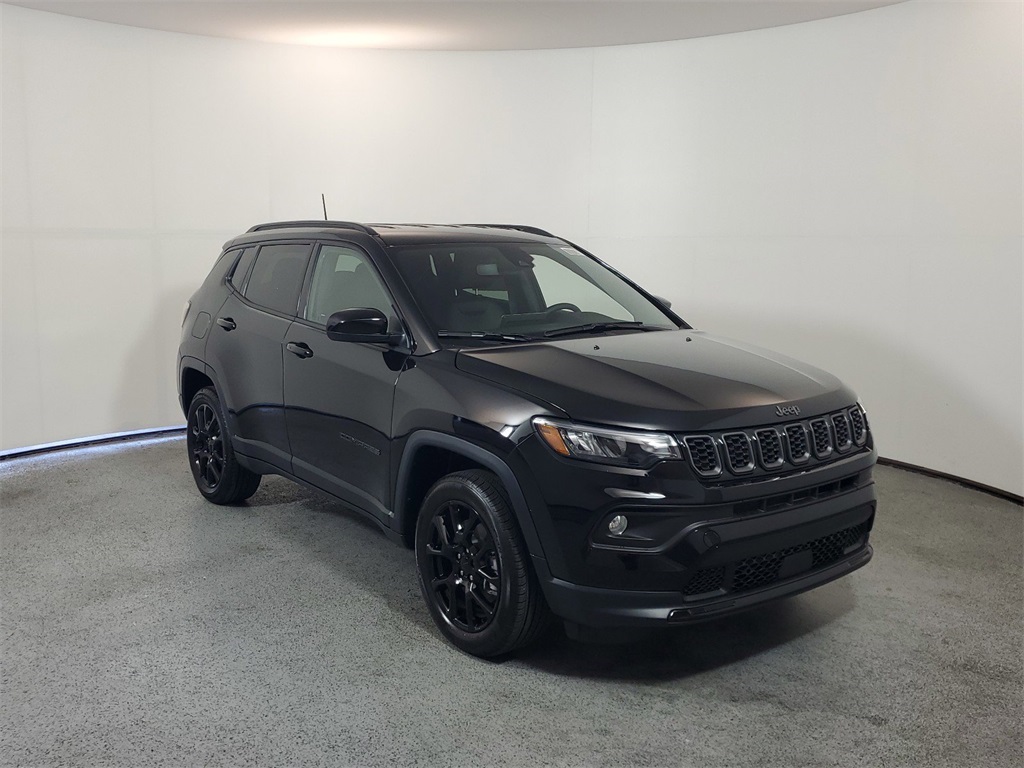 2024 Jeep Compass Latitude 1