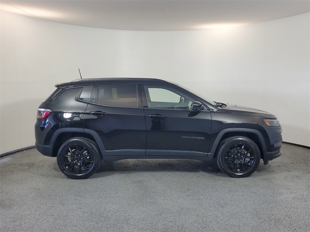 2024 Jeep Compass Latitude 10