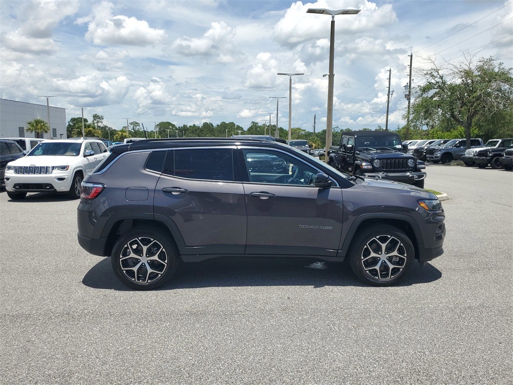 2024 Jeep Compass Limited 10