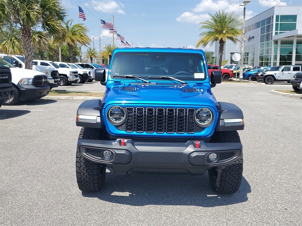 2024 Jeep Wrangler Rubicon 2